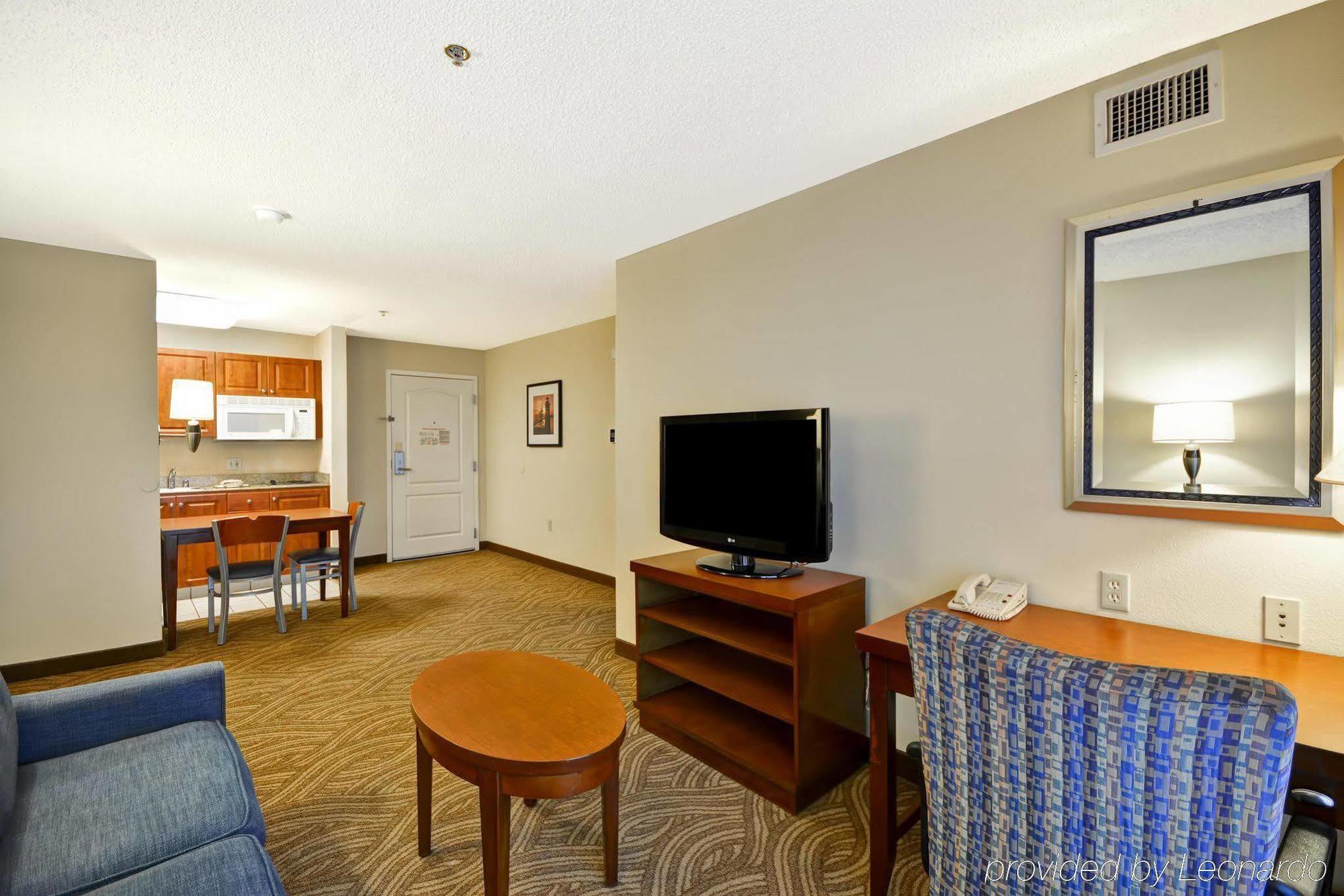 Homewood Suites By Hilton - Oakland Waterfront Екстериор снимка