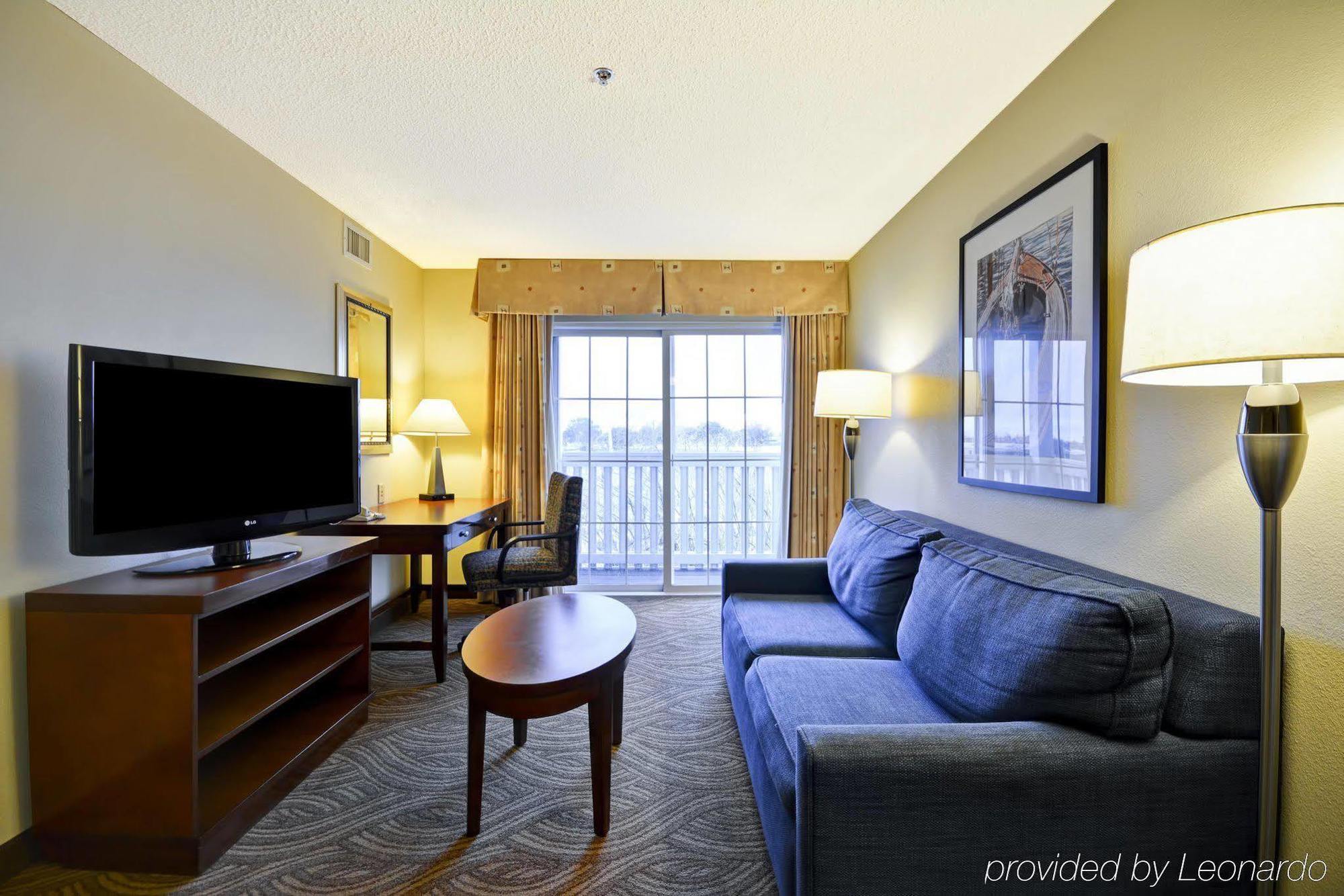 Homewood Suites By Hilton - Oakland Waterfront Екстериор снимка